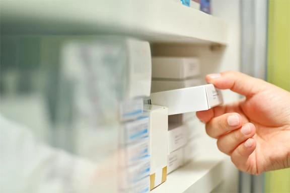 Gestion et contrôle du médicament